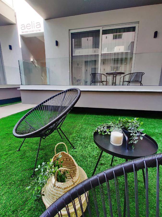 Aelia Seaside Luxury Suites Nea Karvali Exterior foto